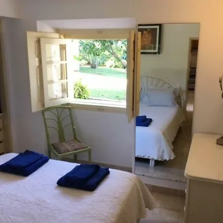 Monte Luz Apartment *